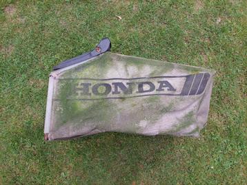 Opvangzak van een Honda HR1950 grasmaaier. beschikbaar voor biedingen