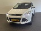 Ford Kuga 1.6 Titanium Cruise Control Park Assist Parkeersen, Auto's, Ford, Startonderbreker, Wit, Bedrijf, Handgeschakeld