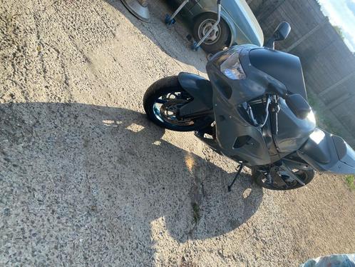 Suzuki gsxr 600, Motoren, Motoren | Suzuki, Particulier, Super Sport, meer dan 35 kW, 3 cilinders, Ophalen