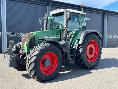 FENDT 820 comIII WG3899, Zakelijke goederen, Landbouw | Tractoren, Fendt