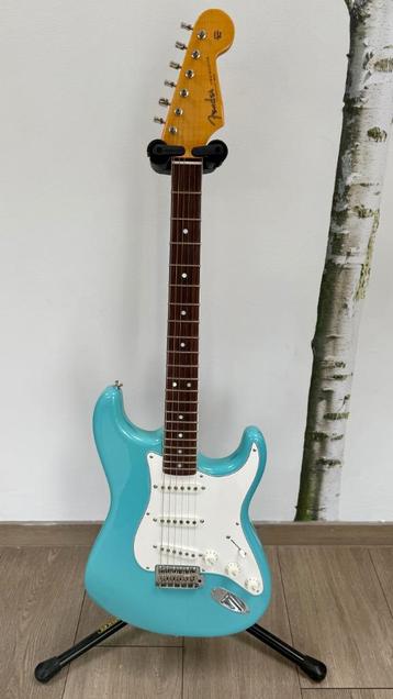 Fender Eric Johnson Rosewood Stratocaster Tropical Turquoise, Enlèvement ou Envoi, Comme neuf, Solid body, Fender
