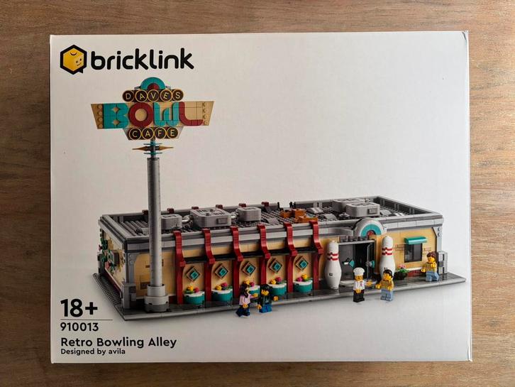 Nieuwe Lego - bricklink set retro bowling 910013, Kinderen en Baby's, Speelgoed | Bouwstenen, Zo goed als nieuw, Ophalen