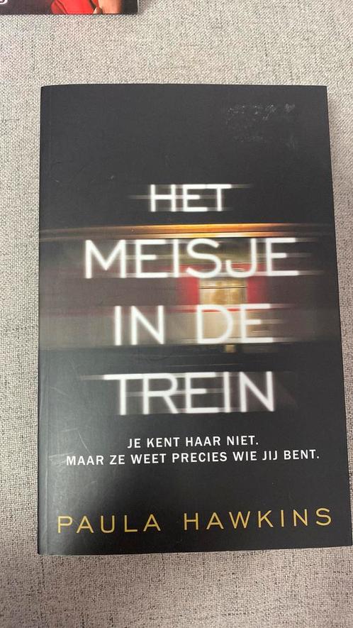 Paula Hawkins - Het meisje in de trein, Boeken, Thrillers, Zo goed als nieuw, Ophalen