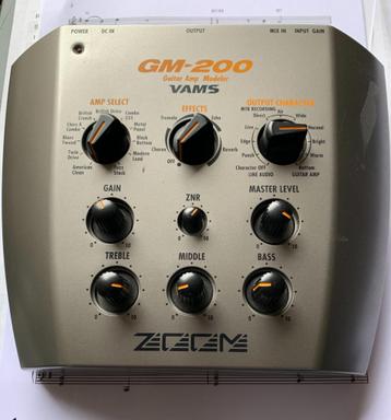 ZOOM G200 effectenapparaat. Vele goede geluiden.