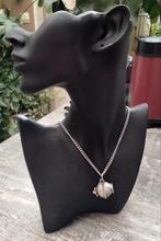 Sterling zilveren ketting met antieke Indische hanger, Handtassen en Accessoires, Ophalen of Verzenden, Zo goed als nieuw