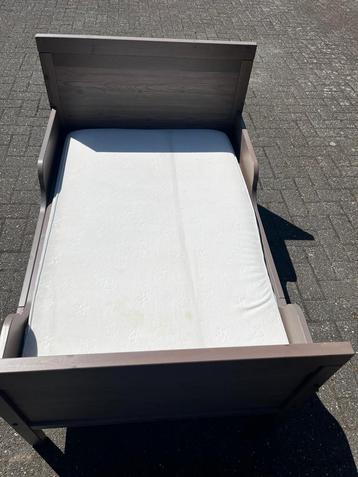 lit simple gigogne (3 tailles) + nouveau matelas, Brun, Bois, Une personne, Comme neuf