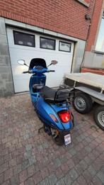 Vespa sprint, Fietsen en Brommers, Scooters | Vespa, Nieuw, Ophalen of Verzenden, Benzine, 50 cc