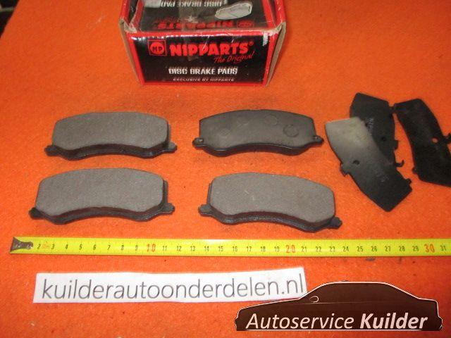 Remblokken voorzijde Suzuki Swift I  1.3GTi  37017 Nipparts, Auto-onderdelen, Remmen en Aandrijving, Suzuki, Nieuw, Herkomst onderdeel bekend