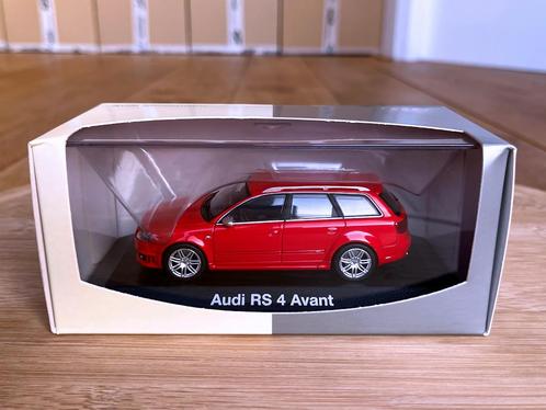 SUPERDEAL Audi RS4 B7 Avant rood 1:43 dealer ed. Minichamps, Hobby en Vrije tijd, Modelauto's | 1:43, Nieuw, Auto, MiniChamps