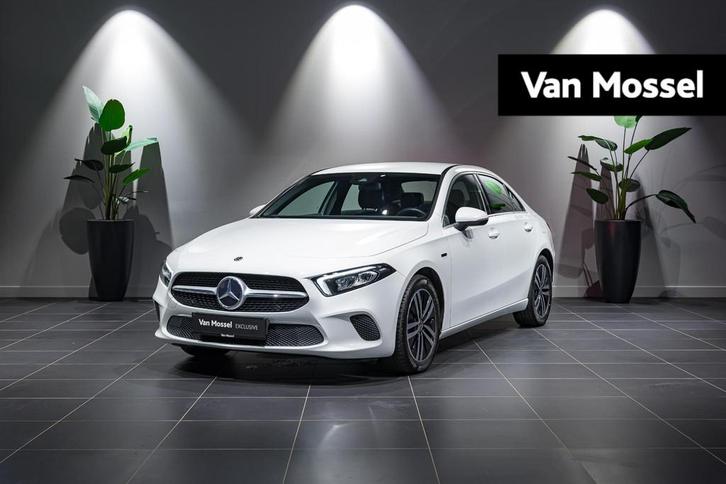 Mercedes-Benz A-klasse A 250 e PROGRESSIVE | CARPLAY | AMBIE, Auto's, Mercedes-Benz, Bedrijf, Te koop, A-Klasse, Airconditioning