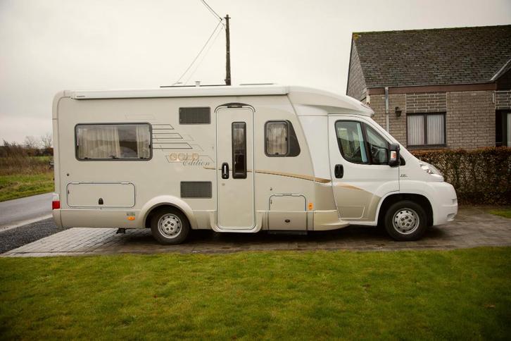 Hymer T654SL Gold Edition - 77740km - Topstaat - Luxe versie, Caravans en Kamperen, Mobilhomes, Particulier, tot en met 4, Buscamper of Camperbus