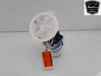 BRANDSTOFPOMP BMW 1 serie (F40) (|16117300472|7300472|), Gebruikt, BMW