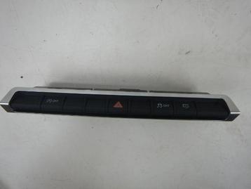 Audi Q2 81A Schakelaar Dashboard Midden 81A925301C beschikbaar voor biedingen
