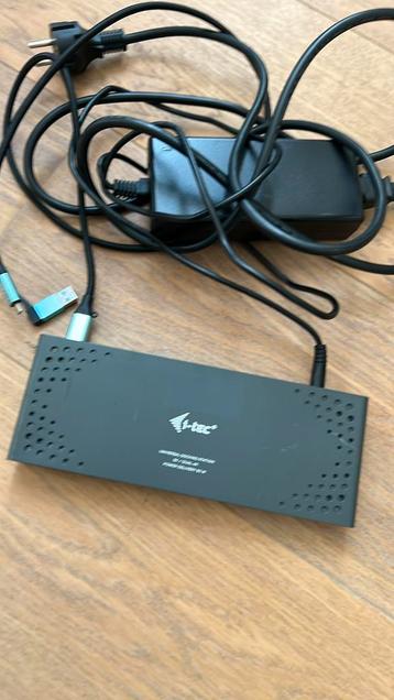 Universal docking station dual 4k - 65 w beschikbaar voor biedingen
