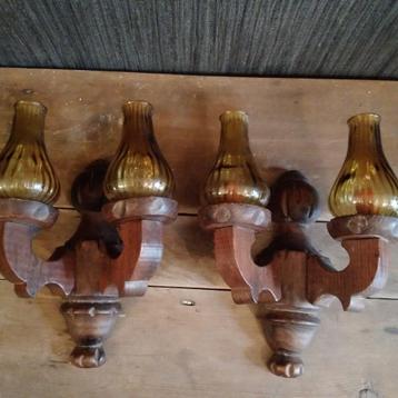 2 oude  houten brocante armaturen voor kaarsen beschikbaar voor biedingen