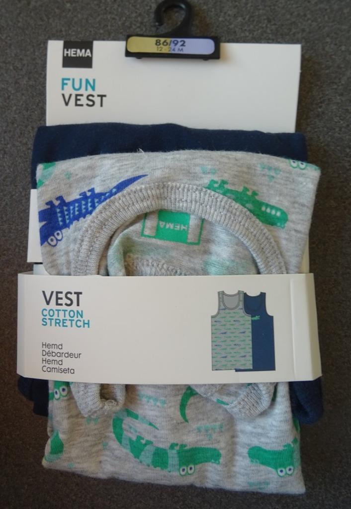 Onderhemdjes "Hema" donkerblauw en grijs met krokodillen, Kinderen en Baby's, Babykleding | Maat 86, Nieuw, Jongetje, Nacht- of Onderkleding