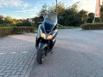 Kymco xTown disponible aux enchères