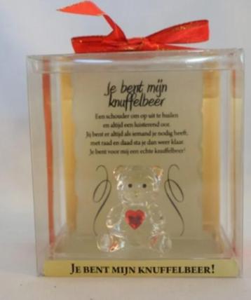 Valentijn - Kristal - sculptuur - knuffelbeer beschikbaar voor biedingen