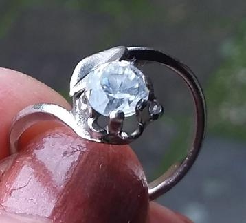 Belle bague antique héritée., Bijoux, Sacs & Beauté, Envoi
