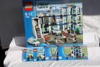 Lego City set 7498 Politiebureau uit 2011 compleet, Comme neuf, Construction, Enlèvement ou Envoi