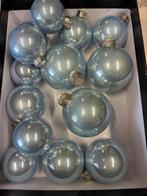 Boules de Noël bleu clair, Enlèvement, Utilisé