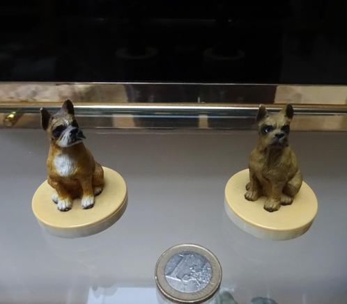 Zeldzame miniatuur stempelhondjes '92, Boxer: €10 voor 2, Verzamelen, Beelden en Beeldjes, Gebruikt, Dier, Ophalen of Verzenden