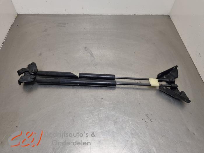 Set Gasdempers Achterklep van een Mercedes Vito, Auto-onderdelen, Carrosserie, Mercedes-Benz, Gebruikt, 3 maanden garantie, Ophalen of Verzenden