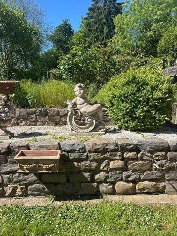 Ancien chérubin décoratif  beschikbaar voor biedingen