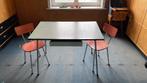 Vintage tafel + 2 stoelen, Antiek en Kunst, Ophalen