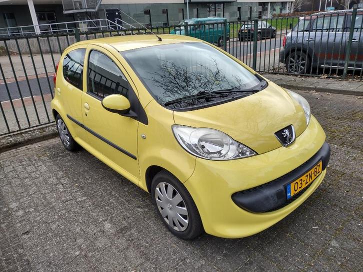 Peugeot 107 Airco APK tot eind maart 2026 !, Auto's, Peugeot, Particulier, ABS, Airbags, Airconditioning, Centrale vergrendeling