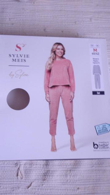 NIEUWE warme, roze loungewear-set van SYLVIE MEIS - maat M beschikbaar voor biedingen