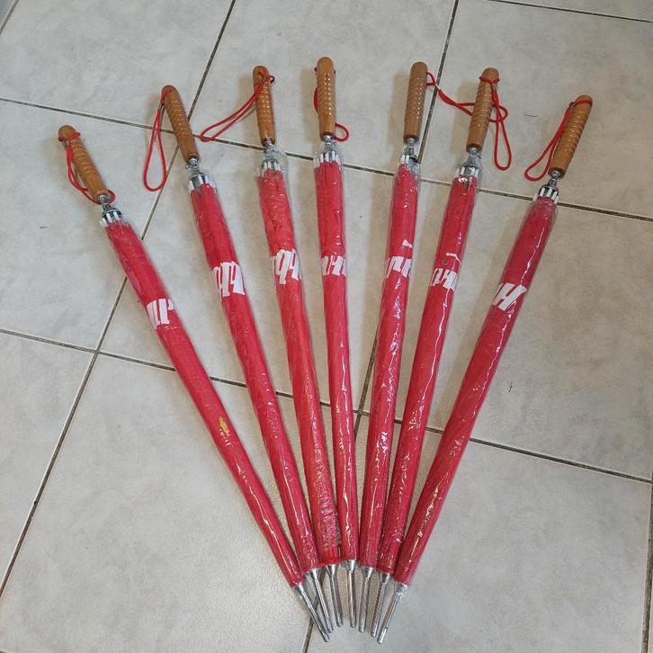 LOT 7 X PARAPLUIE PUBLICITAIRE MARLBORO CIGARETTE NEUF, Collections, Marques & Objets publicitaires, Neuf, Ustensile, Enlèvement