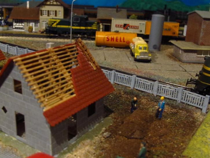 afsluitingen treinbaan NMBS SNCF SNCB, Hobby en Vrije tijd, Modeltreinen | H0, Zo goed als nieuw, Brug, Tunnel of Gebouw, Gelijkstroom of Wisselstroom
