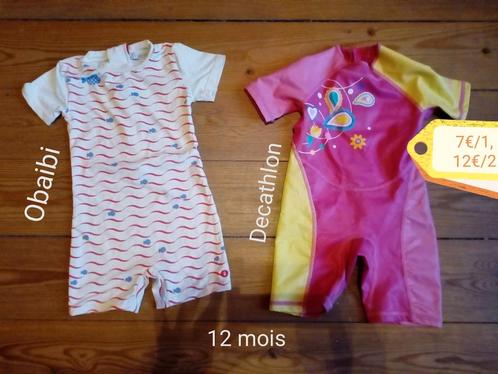 Anti-UV badpak t-shirt, 12-18 en 24 maanden, Kinderen en Baby's, Babykleding | Baby-zwemkleding, Zo goed als nieuw, Ophalen of Verzenden