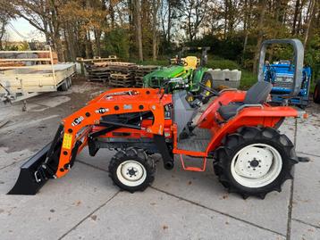 Kubota GL221 met voorlader beschikbaar voor biedingen