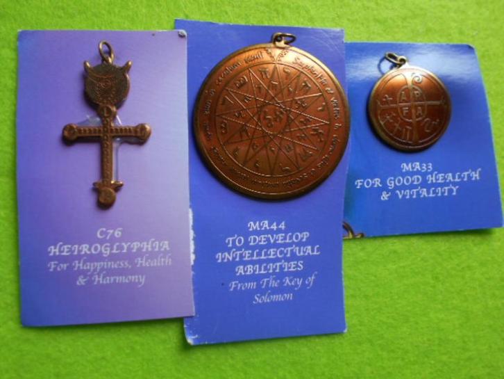 amulet vanaf 5 €, alles nieuw, koper of zilver enz, Handtassen en Accessoires, Kettinghangers, Nieuw, Zilver, Zilver, Ophalen of Verzenden