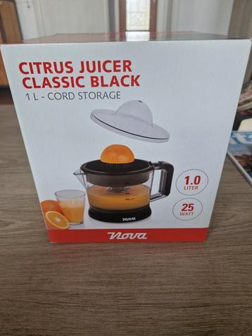 Citruspers Nova. Zwart 1,8 l. Nieuw., Enlèvement, Neuf, Presse-agrume