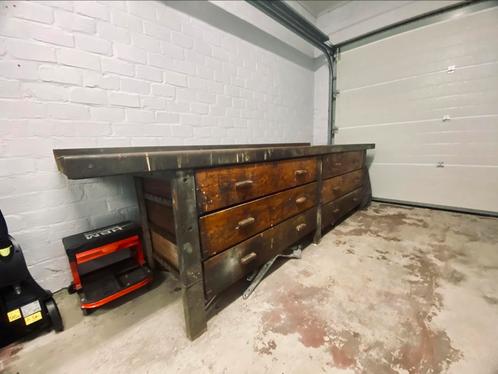 Vintage industriële werkbank – robuust erfstuk, Doe-het-zelf en Bouw, Werkbanken, Gebruikt, 170 cm of meer, Ophalen