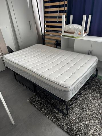 Matras 120 x 195 cm - bijna Nieuw beschikbaar voor biedingen