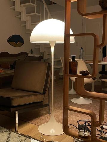 Lampe Panthella - Verner Panton (design 1971), Métal, Enlèvement, Utilisé, 100 à 150 cm