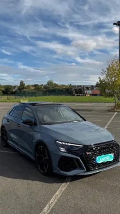 Rs3 8y 2023, Auto's, Audi, Particulier, RS3, Benzine, 5 deurs, Rood, Grijs, Vierwielaandrijving, Ophalen
