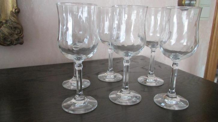 Verschillende Wijn glazen, Verzamelen, Glas en Drinkglazen, Gebruikt, Overige typen, Ophalen