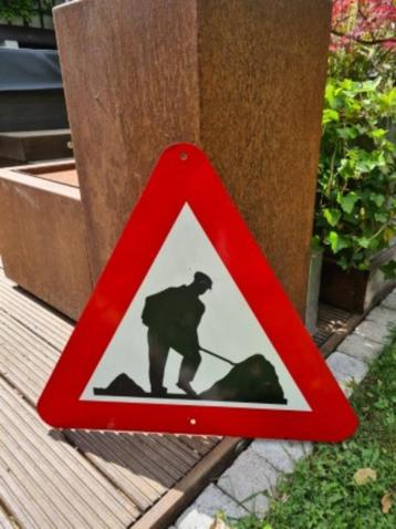 Verkeersbord werken	 beschikbaar voor biedingen