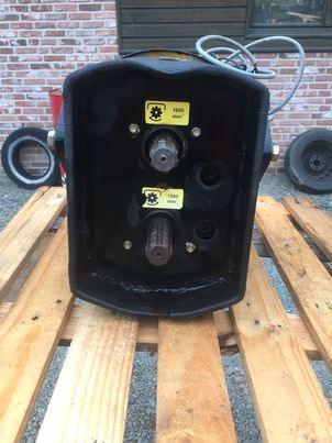 PTO Boîte Versnellingsbak, Articles professionnels, Agriculture | Pièces | Pneus, Jantes & Essieux, Enlèvement