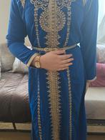 Caftan fille, Enlèvement