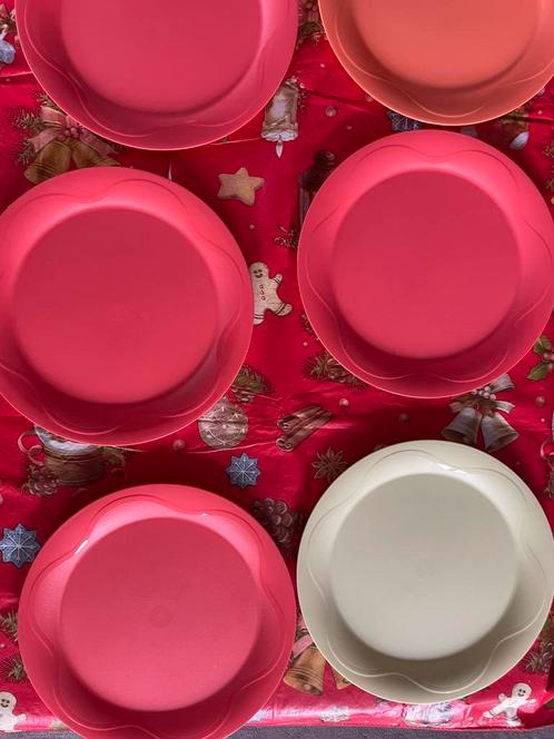 Set aloha borden Tupperware, Huis en Inrichting, Keuken | Tupperware, Nieuw, Overige typen, Geel, Ophalen of Verzenden