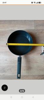 BK hapjes pan 24 cm – 7 cm diep – evt set van 3, Huis en Inrichting, Keuken | Potten en Pannen, Ophalen, Gebruikt, Overige materialen