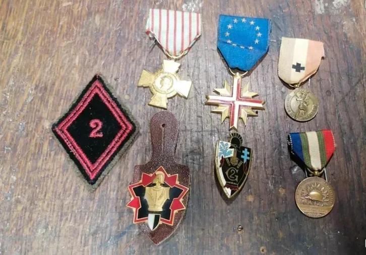 militaire patch-medailles uit de Eerste Wereldoorlog, Verzamelen, Militaria | Tweede Wereldoorlog, Verzenden