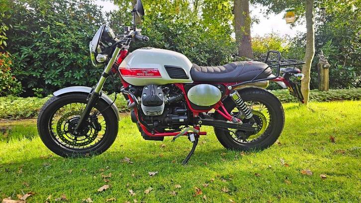Moto Guzzi V7 II Stornello, Motoren, Motoren | Moto Guzzi, Particulier, Naked bike, 12 t/m 35 kW, 2 cilinders, Minimaal motorrijbewijs A2