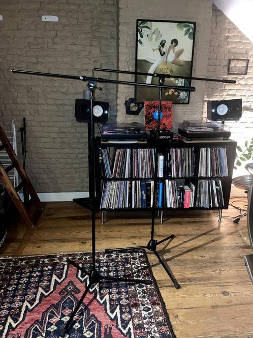 K&M microfoon statieven (extra lengte en hoogte), Muziek en Instrumenten, Standaarden, Zo goed als nieuw, Instrumentstandaard